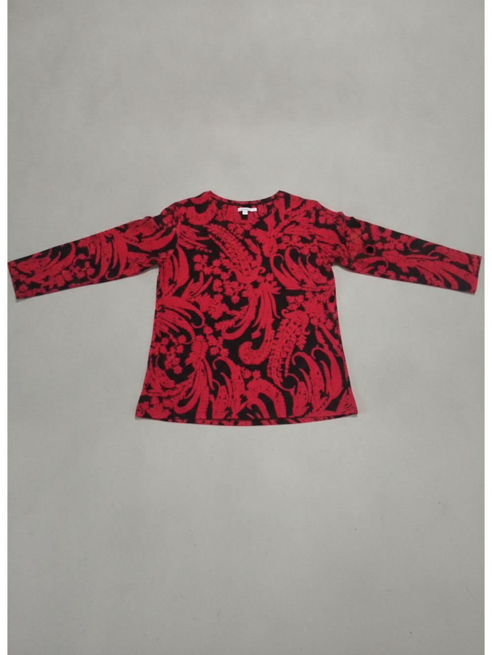 Chico's Women's Long Sleeve Red and Black Patterned Top Size 3 XL